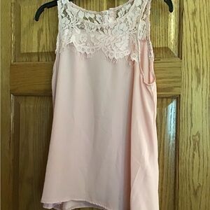 Women’s Pink lace accent shell blouse sleeveless unbranded small no tags
